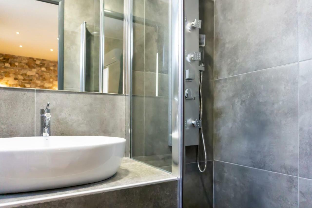Pallada Athens Boutique Rooms & Apartments エクステリア 写真